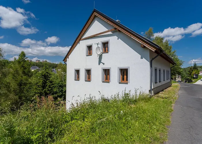 Апартаменты Klinovec 129 Лоучна-под-Клиновцем